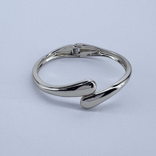 Trendy Elegant Water Drop Design Cuff Bracelet