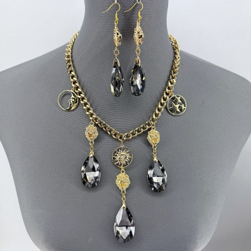 Gold Finish Cuban Link Chain Set With Lion Head An