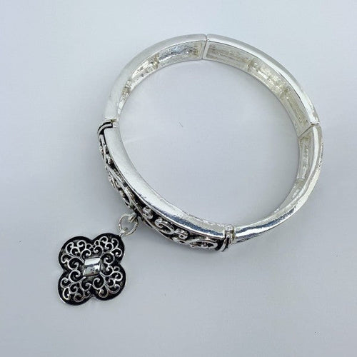 Stretchable Filigree Design Vintage Bracelet