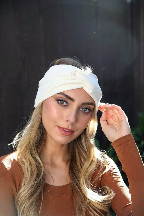 Super Soft Twisted Headbands – Plush Comfort & Style