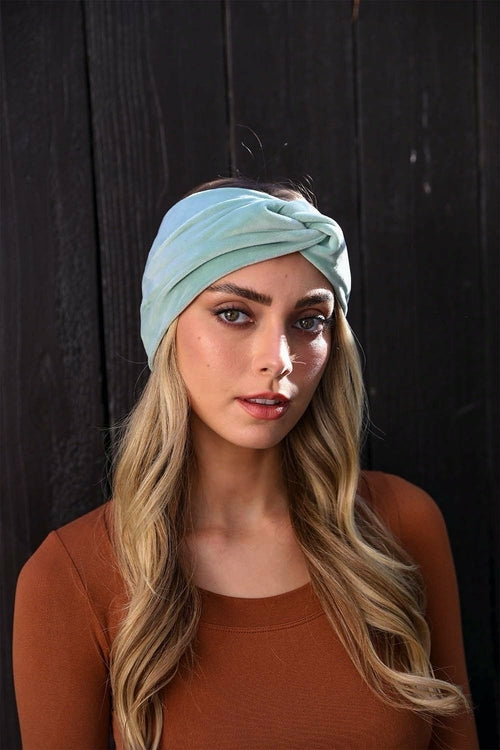 Super Soft Twisted Headbands – Plush Comfort & Style